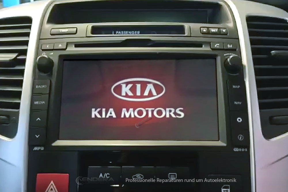 Navi Displayfehler Reparatur KIA Venga YN